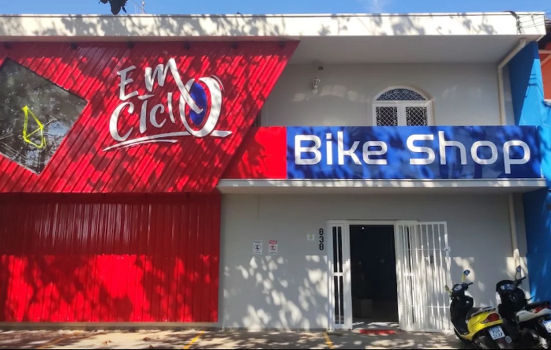 Fachada da EMCiclo Bike Shop na Av. Dr. Heitor Penteado, 838, em Campinas